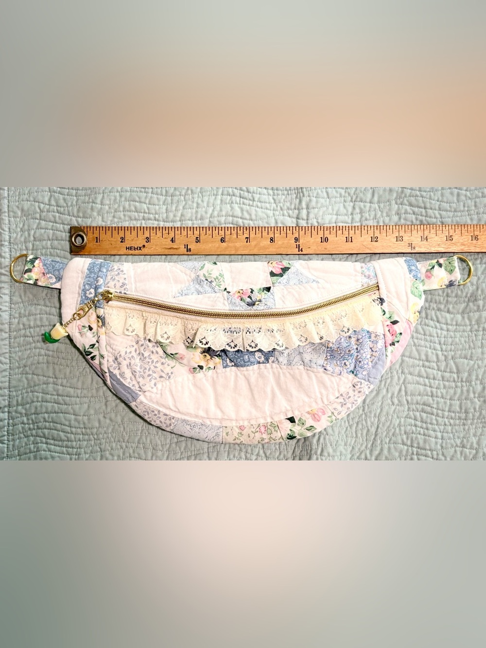 Handmade Medium-Sized Vintage Quilted Bum-Bag / Crossbody - Picture 5 of 6